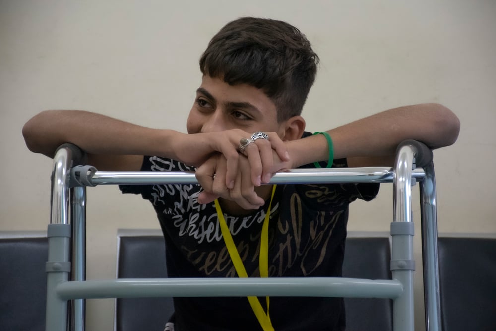 Mending broken lives: MSF treats wounded protesters in Baghdad