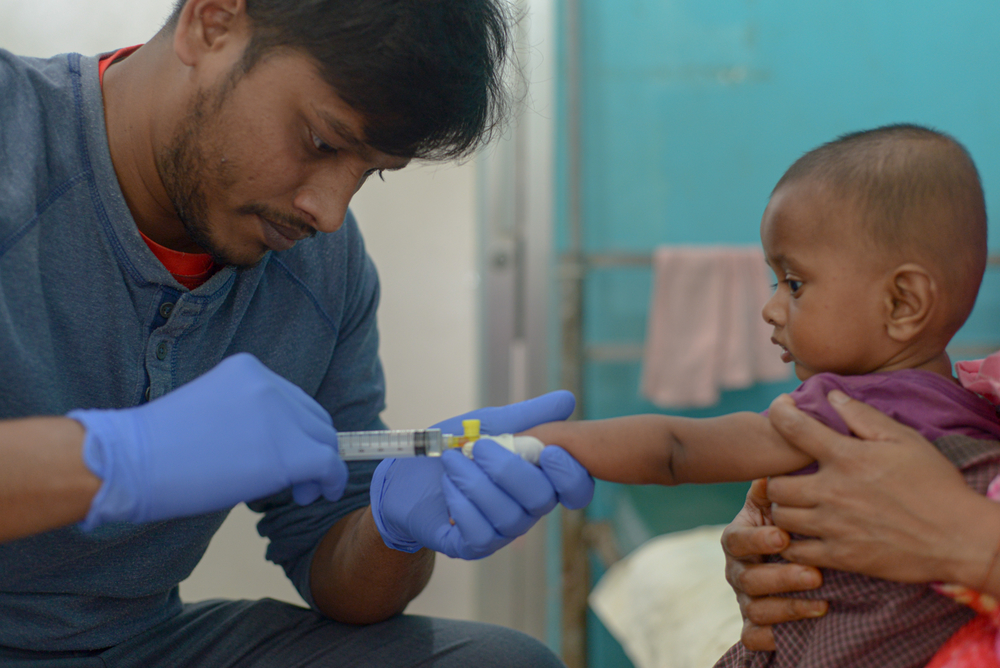 MSF tackles measles outbreak in Rohingya refugee camps