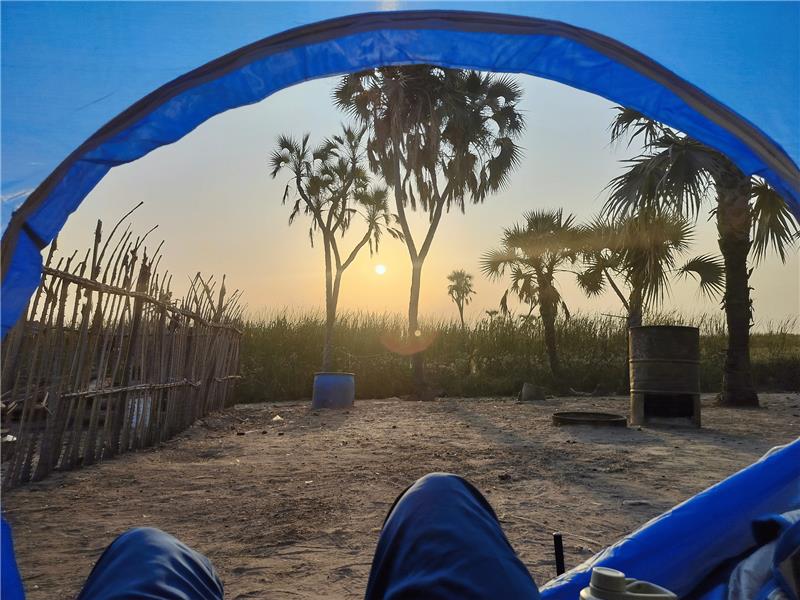 Sunrise at camp in Haat