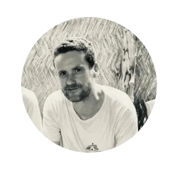 Dr Paul Maclure