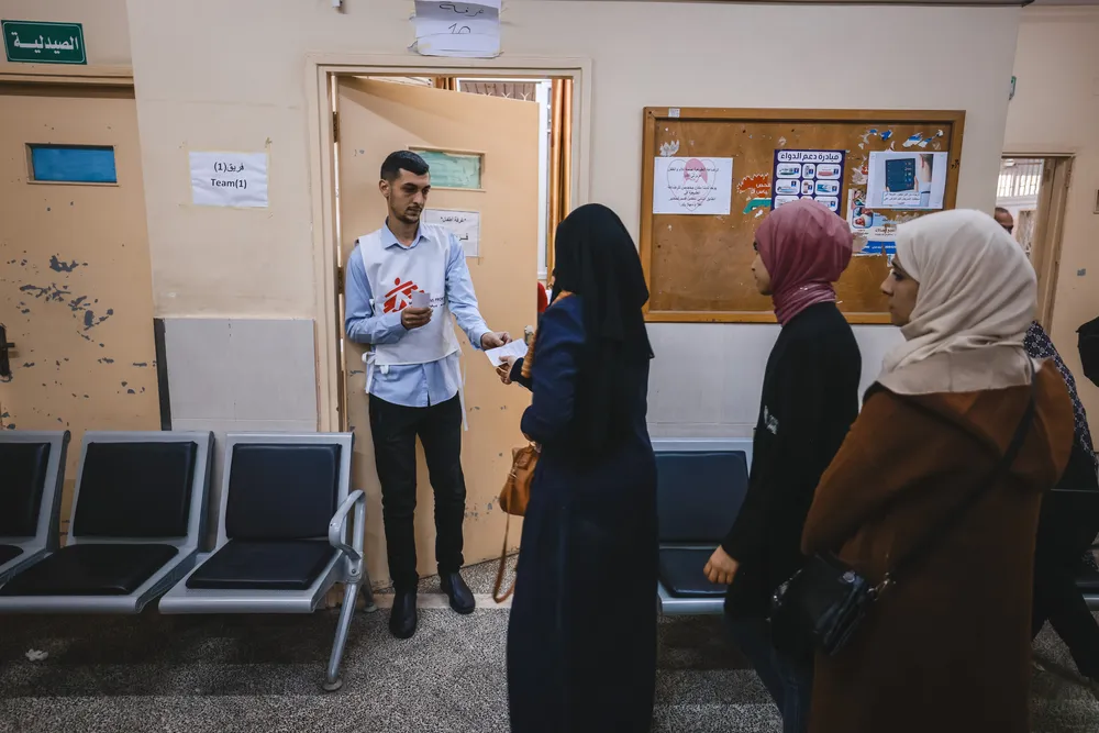 Consultations at Khan Yunis Martyrs Clinic.