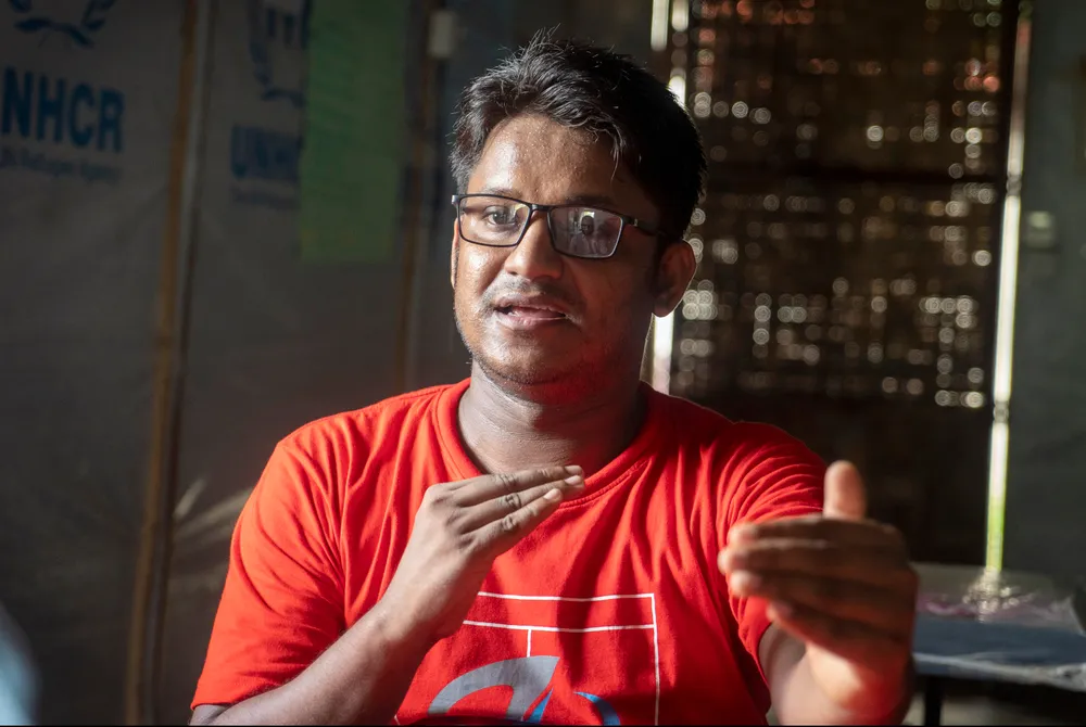 Khin Maung (26 years old) arrived to Cox’s Bazar in 2017 after leaving his hometown just across the border with Myanmar. His dream is to become a lawyer and to fight for the Rohingya cause in the international courts.