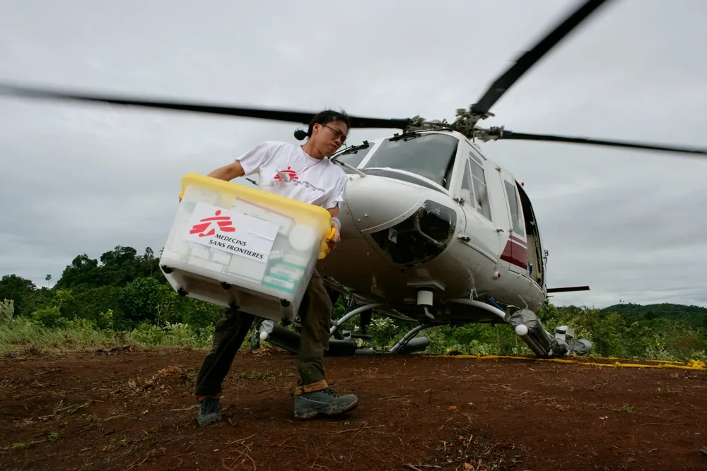 Often remote areas are inaccessible during diasters, so helicopters ferry staff and supplies to the areas MSF teams are working.