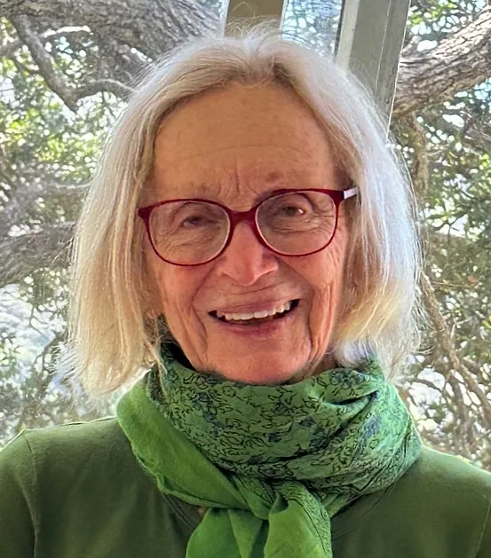 Josephine Gee