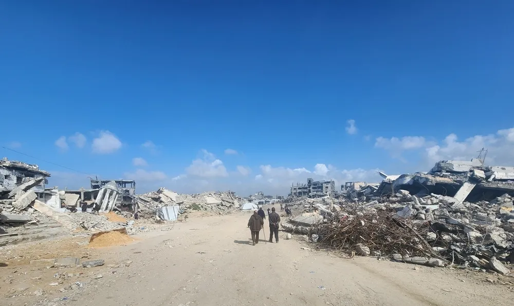 The destroyed surroundings of Jabalia primary healthcare clinic