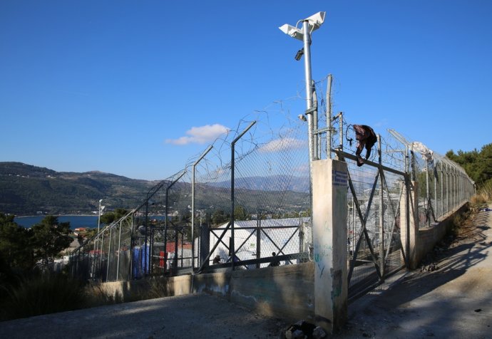 Greece : testimonials from asylum seekers one year after EU-Turkey deal